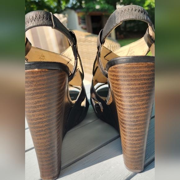 MRKT. black wedge sandals in size 7.5 - Picture 3 of 13